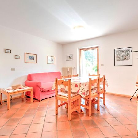 Spacious Chalet With Garden Near Ski Area In Tyrol Pozza di Fassa Exterior photo