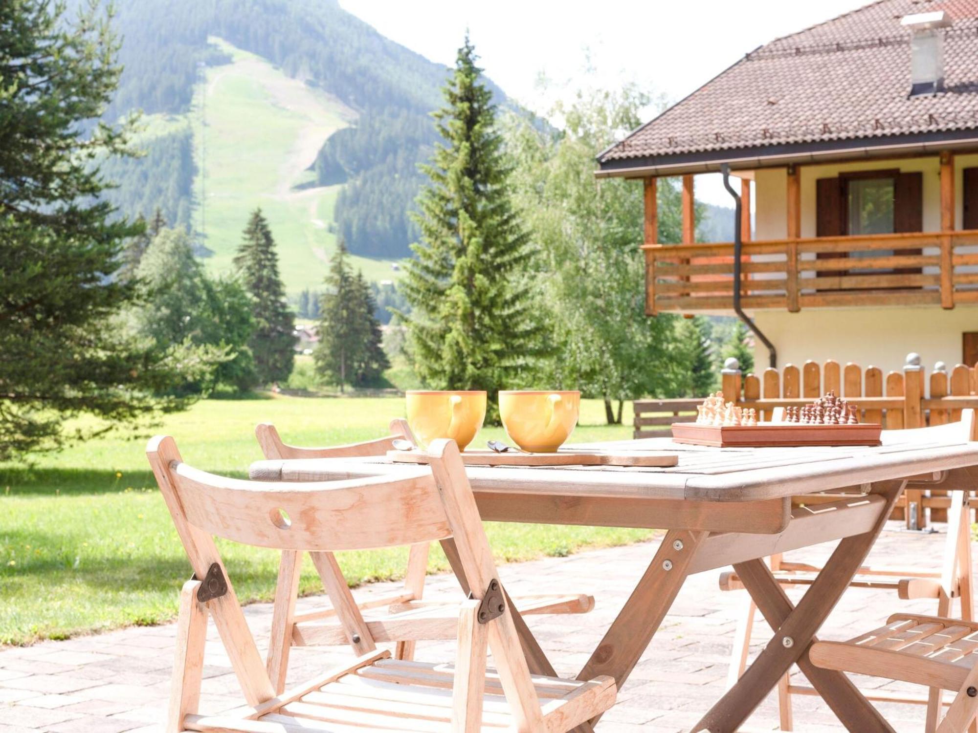 Spacious Chalet With Garden Near Ski Area In Tyrol Pozza di Fassa Exterior photo